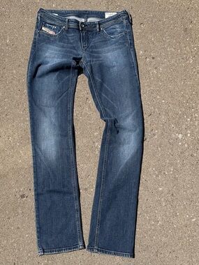 Y2K women diesel lowky
